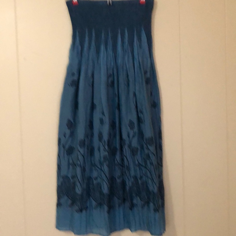 Lapis Skirt